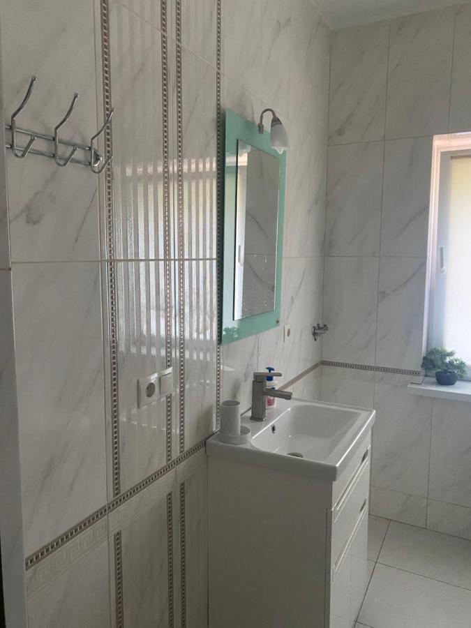 Guest House Olzhycha 45 Б Kiev Eksteriør billede