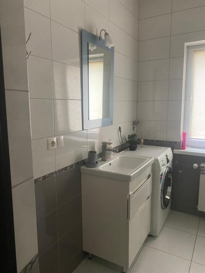Guest House Olzhycha 45 Б Kiev Eksteriør billede