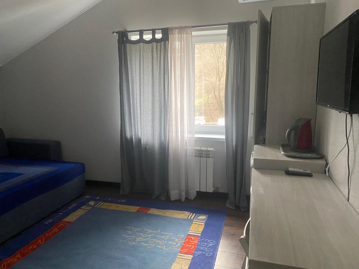 Guest House Olzhycha 45 Б Kiev Eksteriør billede